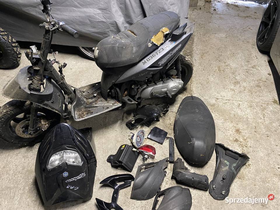 Piaggio typhon 2017 2018 wszystkie części całość sprzedam
