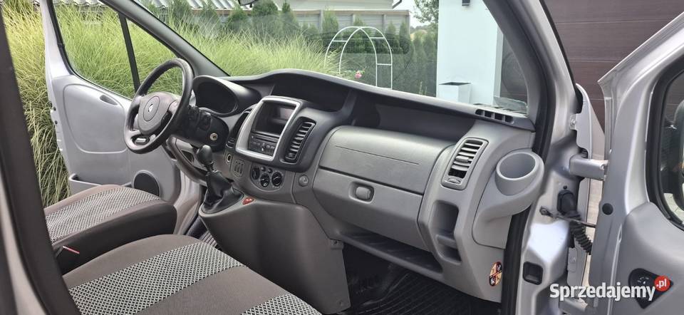 Renault trafic Napęd przednia oś Niegowonice