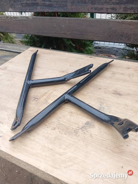 Oryginalny uchwyt podnóżka pasażera prawa Simson Tarnów