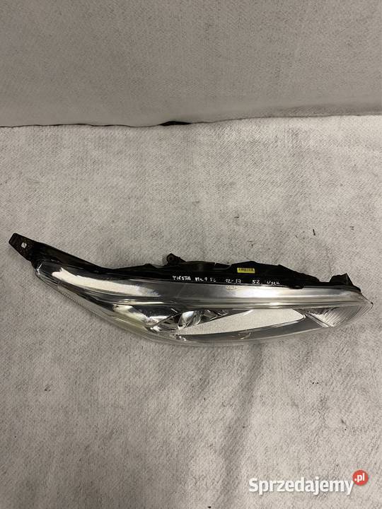 Lampa prawy przód Ford Fiesta MK7 Lift Jasienica sprzedam