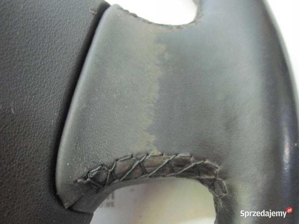 CITROEN C4 II 11r kierownica skórzana 96754515ZD