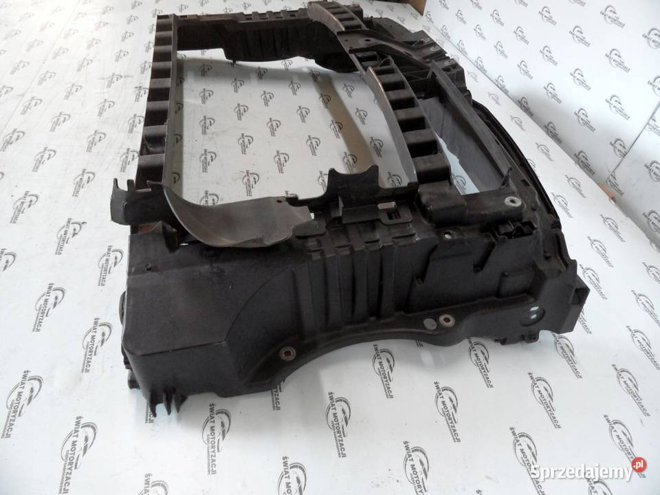 VW GOLF VI 12r wzmocnienie pasa przód 5K0805594 osobowe