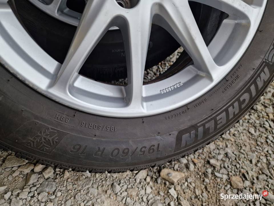 Felgi zimowe z oponami MICHELIN 19506 r16 Hłomcza