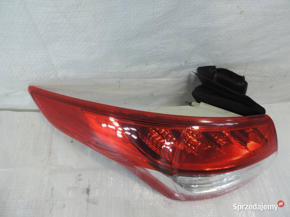 LAMPA TYLNA LEWA FORD KUGA MK2 osobowe Lampy przednie