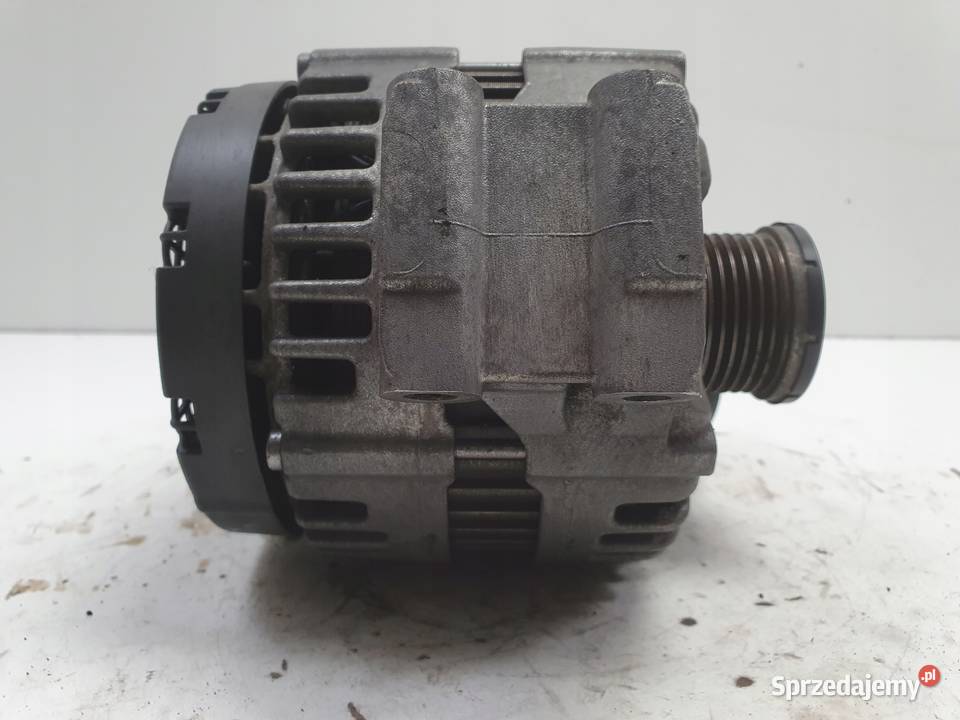 BMW E87 E90 20 i ALTERNATOR 0121715017 Układ elektryczny silnika Janów