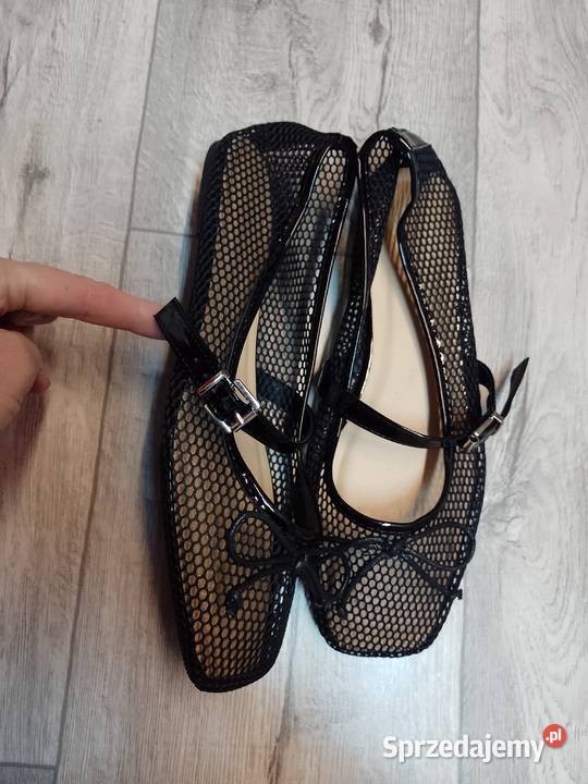 41 Czarne siateczkowe Baleriny wieczorowe z Kraków