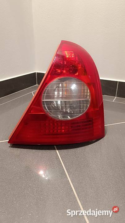 Lampa prawy tył Renault Clio II prawe