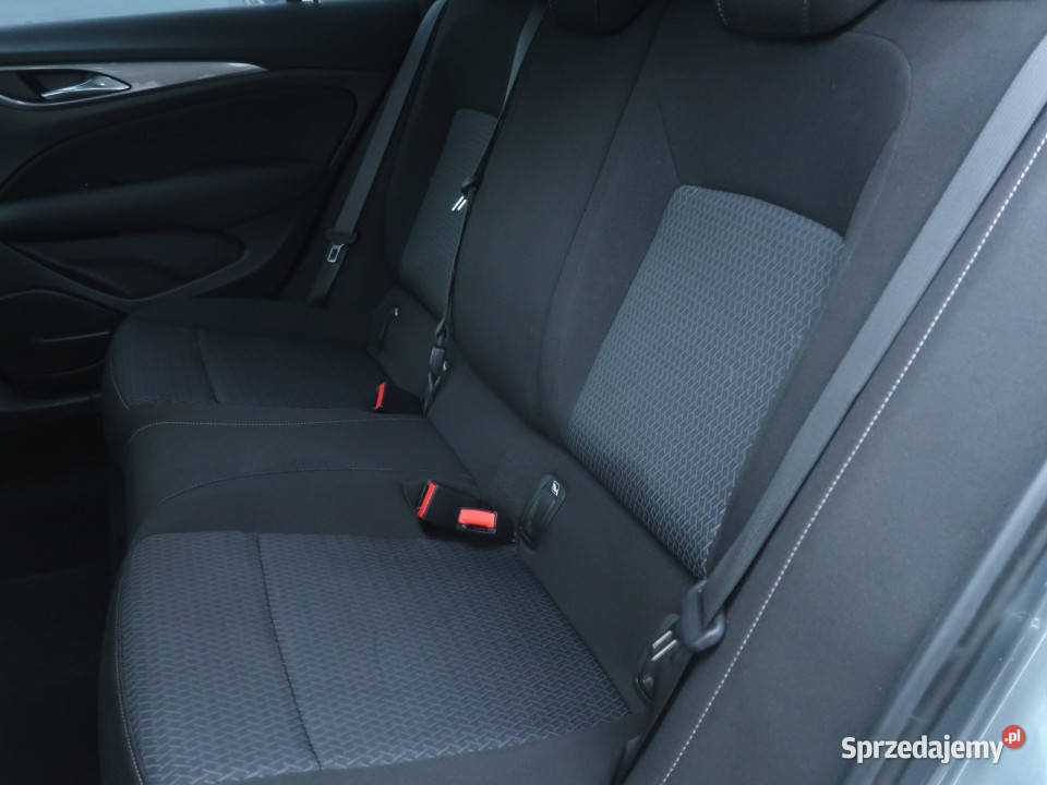 Opel Insignia 15 CDTI szary
