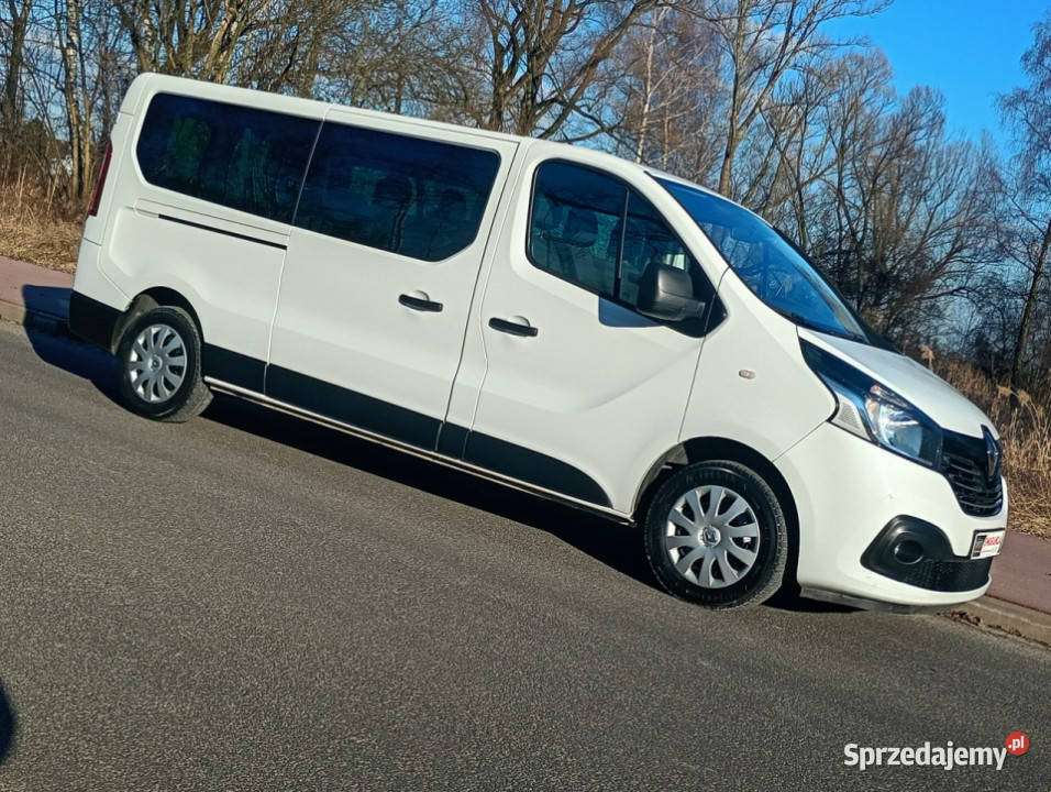 Renault Trafic krajowy longfv vat 23 III 2014 śląskie Chełm Śląski