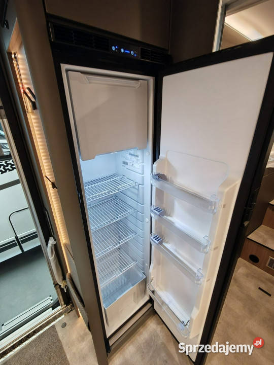 samochody kempingowe HymerEriba GTS 685 Już pełny VAT Kampery Gaj