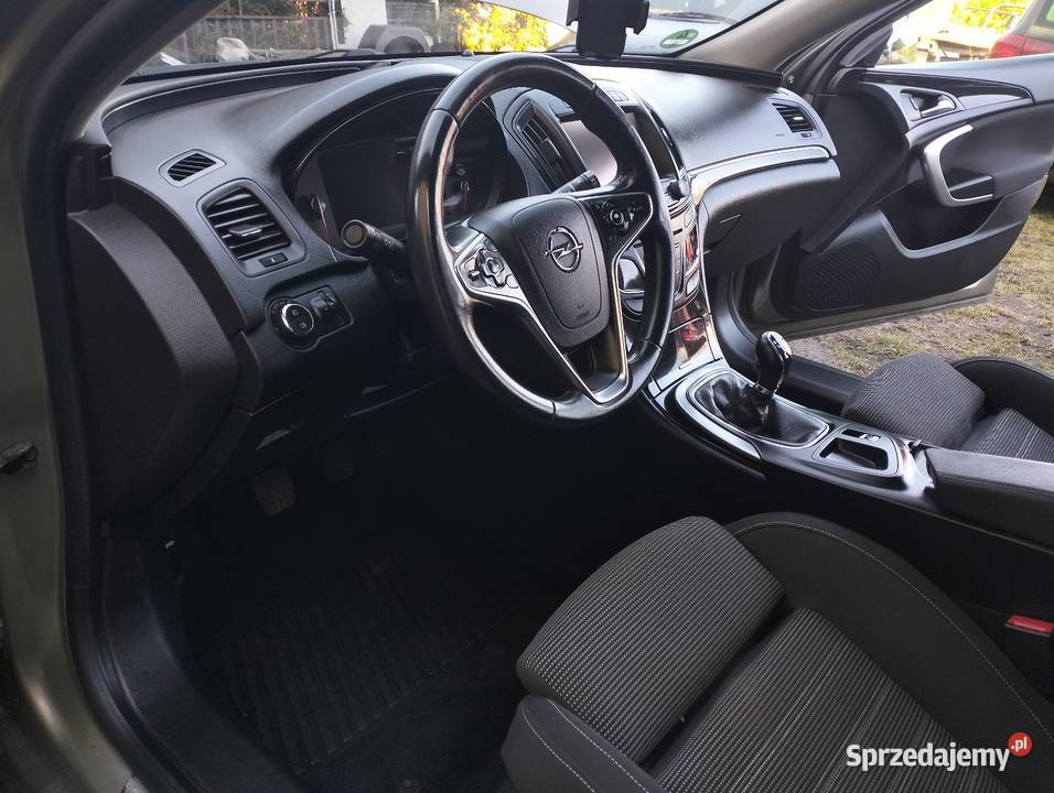 Opel Insignia 20cdti 170 Country Tourer reflektory ksenonowe Insignia Więcbork sprzedam