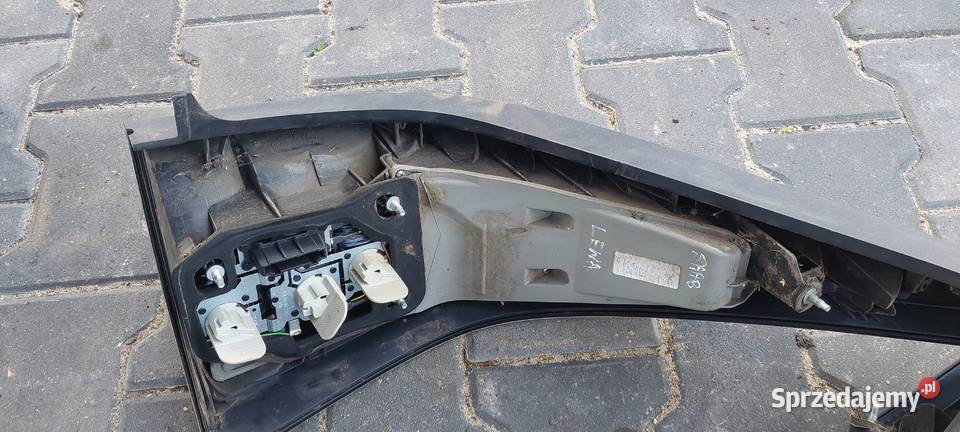 Lampy tył Saab 93 kombi LIFT prawa lewa Rok produkcji 2007 zachodniopomorskie Szczecin
