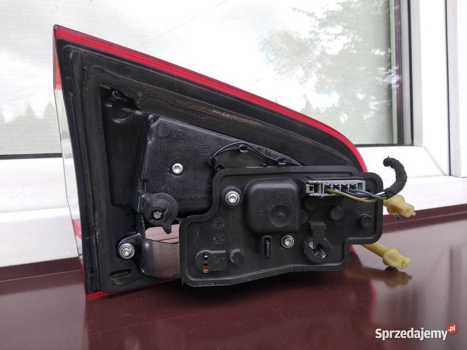 Ford S MK1 LIFT FL lampa tył tylna prawa w klapę Sieradz