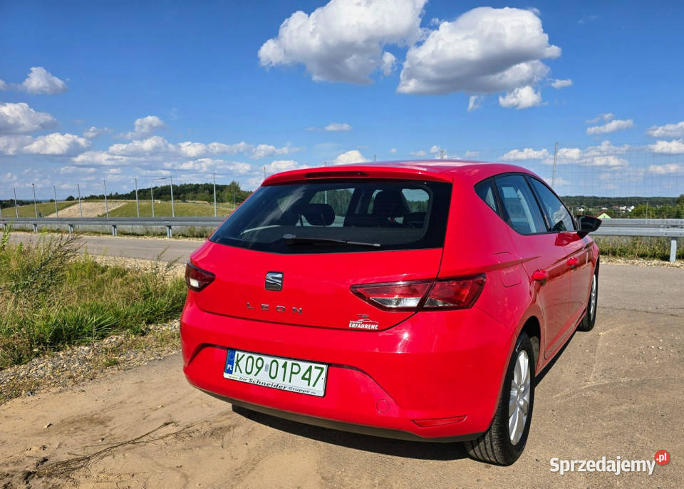 Seat Leon Seat Leon 12 TSI Style III 2012 czerwony Więcławice Stare