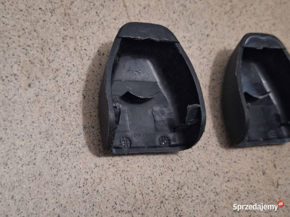 Lexus RX II osłona mocowania pasa 7323333010 RX Pasy bezpieczeństwa