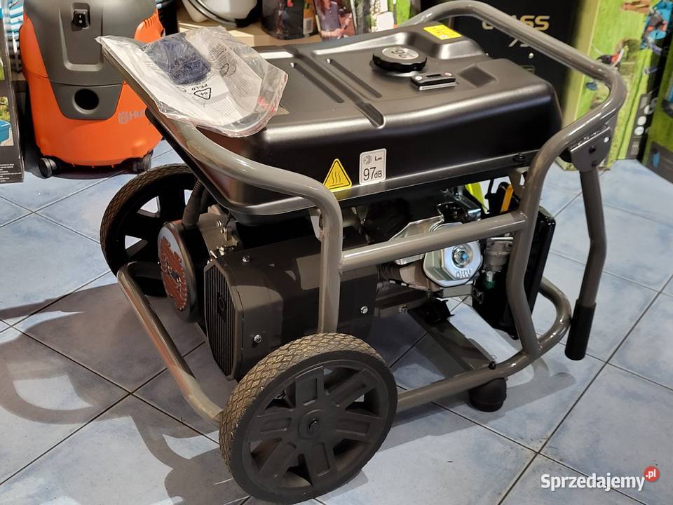 Agregat prądotwórczy 61kW PRAMAC z AVR Lututów