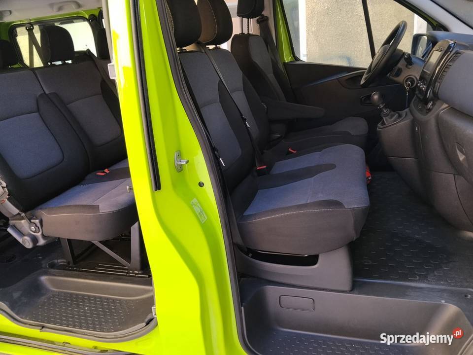 Opel Vivaro 16 Biturbo 9osobowy