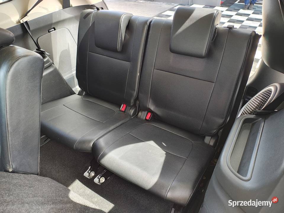 Mitsubishi Outlander 7Osobowy Automat Bogate