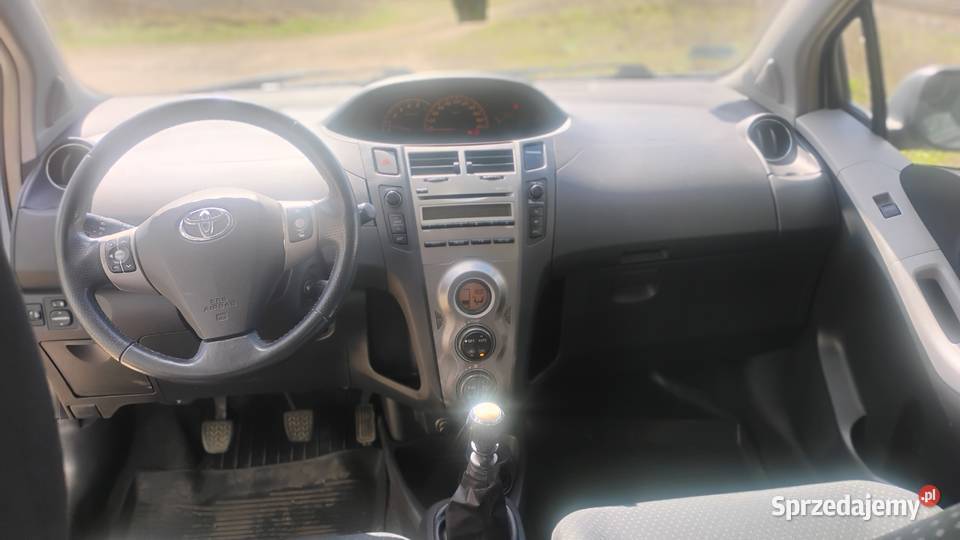 Sprzedam Toyotę yaris Yaris Kutno