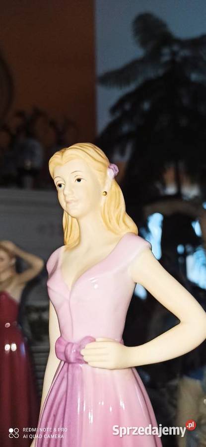 Kathryn Figurka The Lucerne Collection w różowej