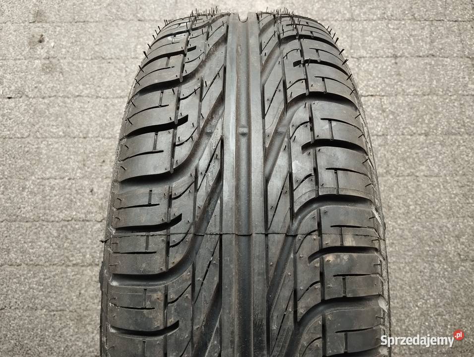 Opona Pirelli 19560R15 88V zapas pojedyncza lato Kamieniec