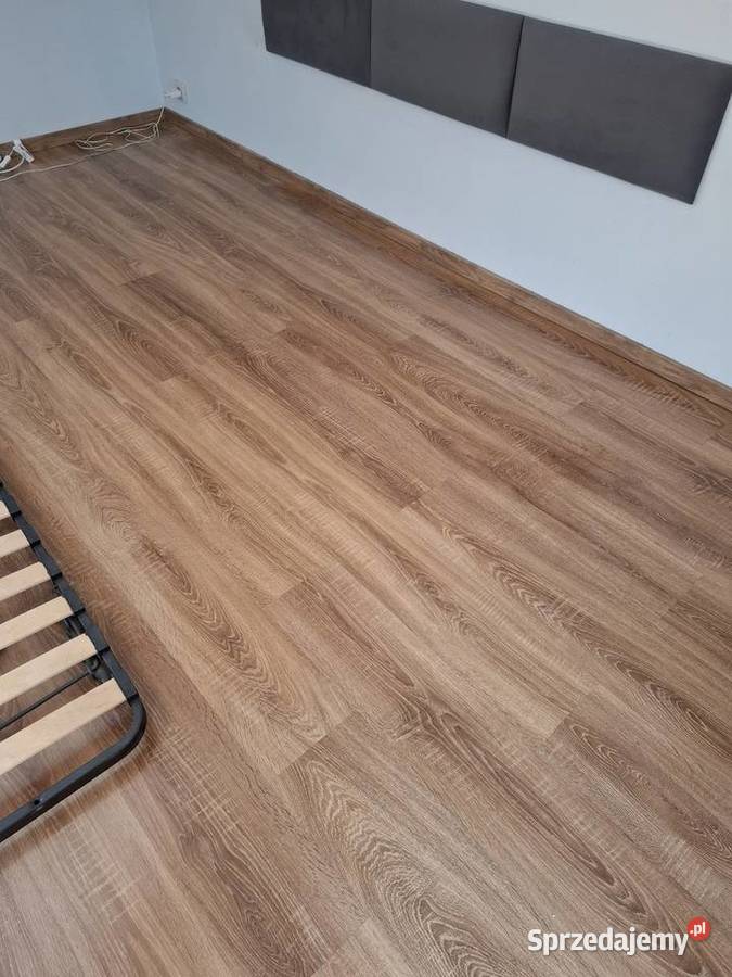 Panele dąb 29 m kw z listwami śląskie Strzebiń