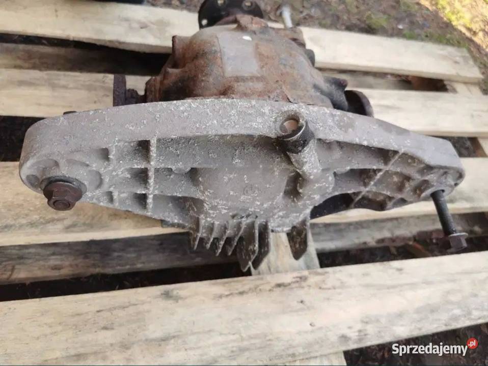 Dyfer dyferencjał BMW E38 728i manual 323 Żory