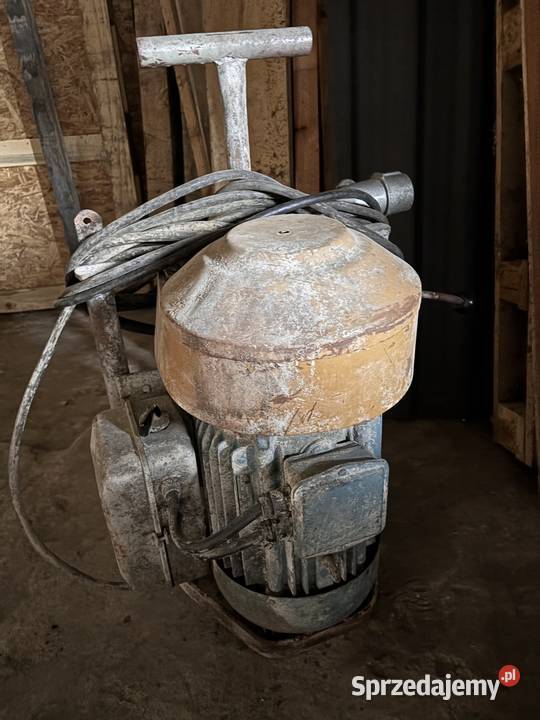 Śrutownik bąk z silnikiem 75 KW świętokrzyskie Sobków