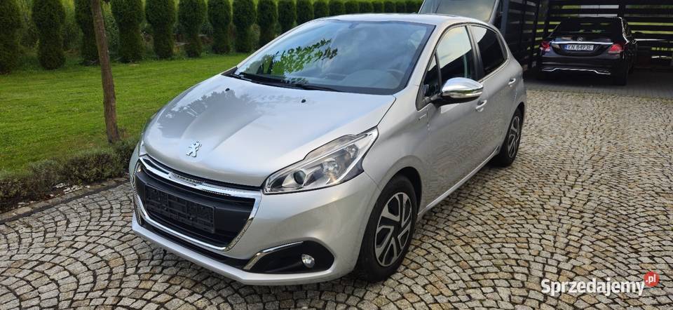 Peugeot 208 12 PureTech zadbany małopolskie Nowy Sącz sprzedam