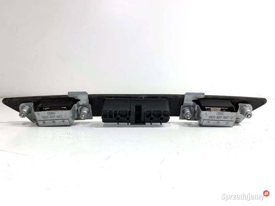 LISTWA KLAPY TYŁ AUDI A6 C6 Kombi 0411 sprzedam