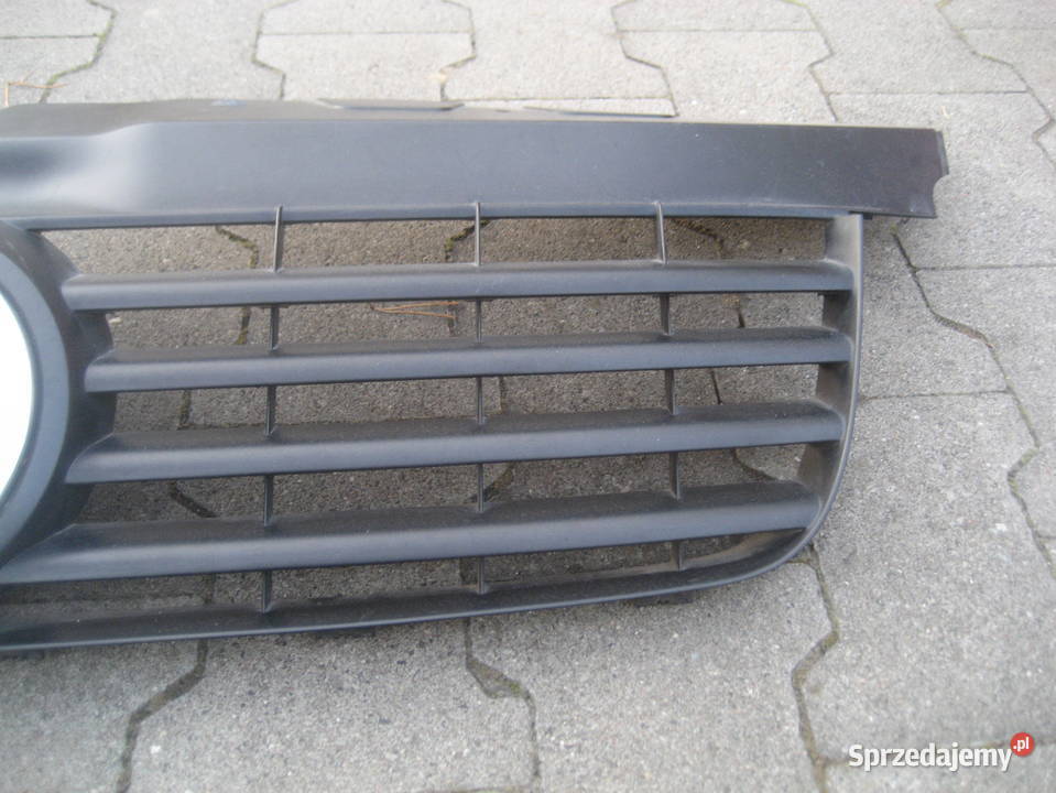 vw t5 0409r atrapa grill znaczek 7h0807101 Rakoniewice