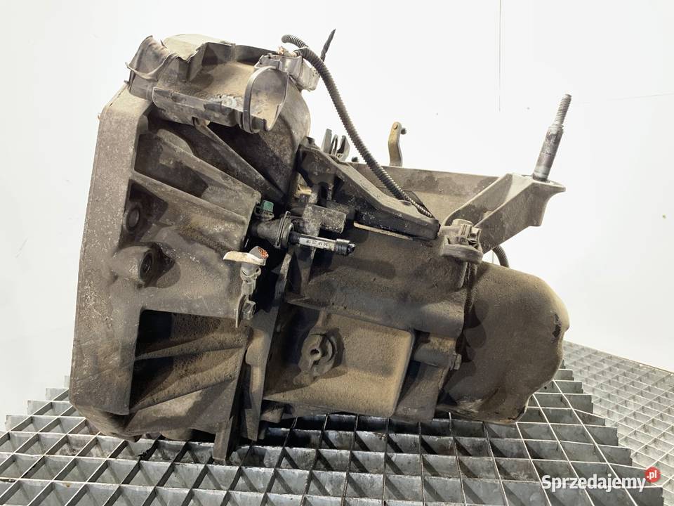 SKRZYNIA BIEGÓW RENAULT CLIO III JH3141 15 68 osobowe