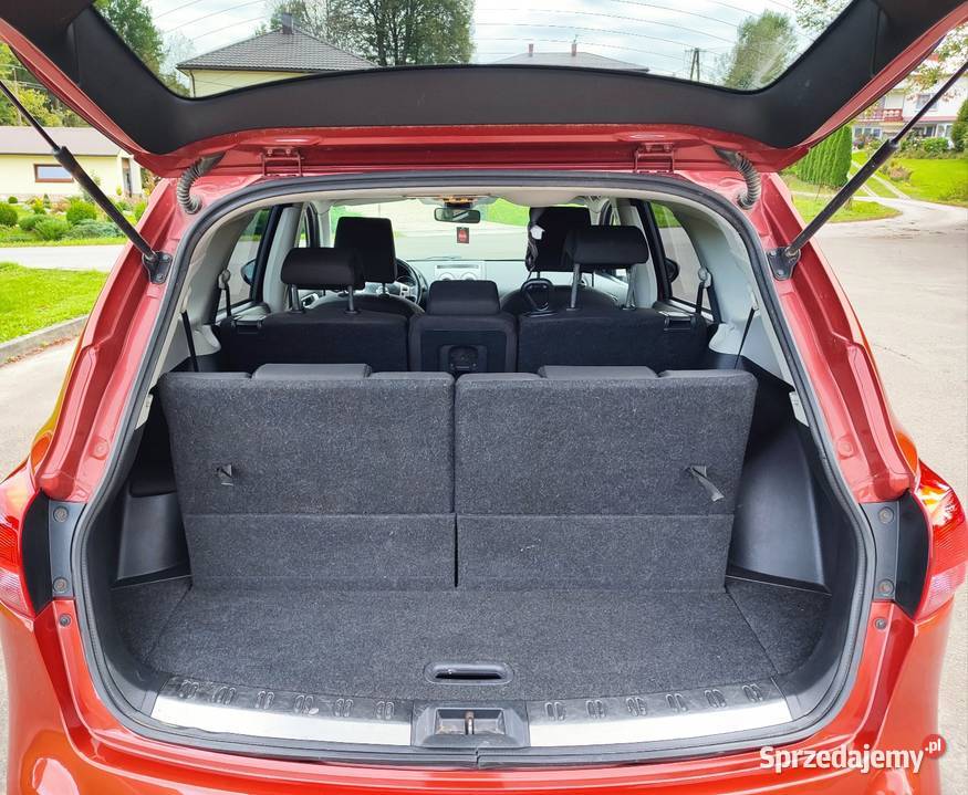 Ładny Nissan Qashqai 20 dCi 2009 7 osobowy Domaradz