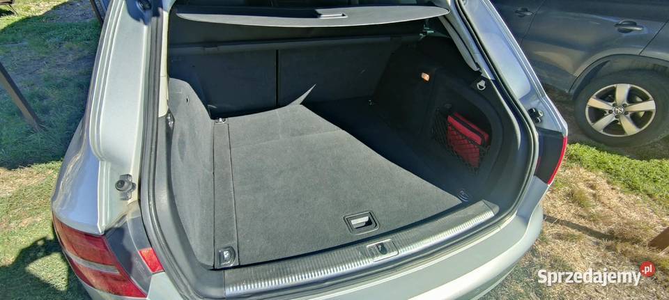 Audi a4 b8 lift 20 tdi Żołynia