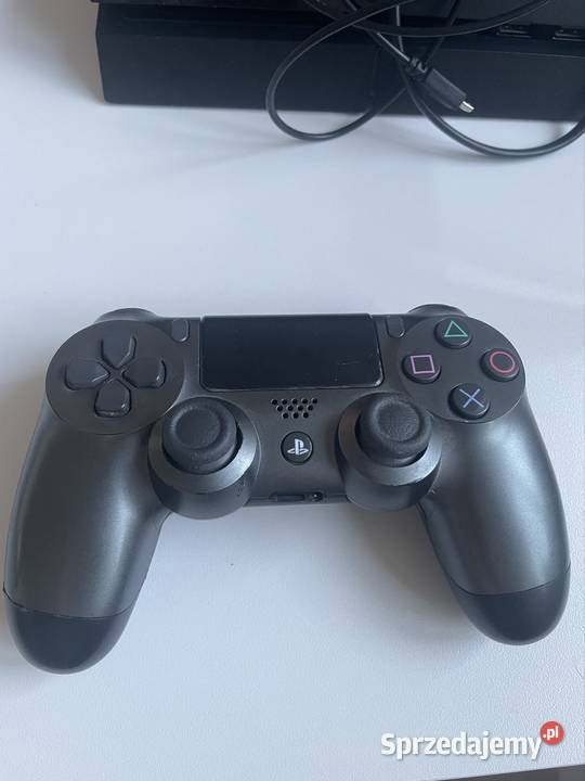 4 konsola Sony PlayStation 4 pad 6 gier Pudełko Jaworzynka sprzedam