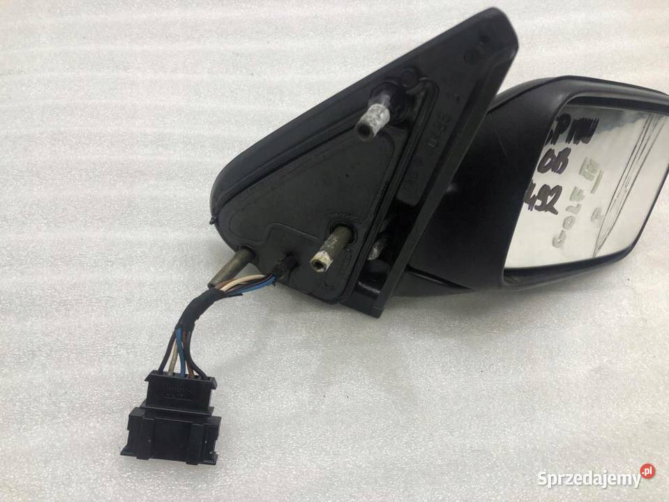 LUSTERKO PRAWE 5 PIN VOLKSWAGEN GOLF III