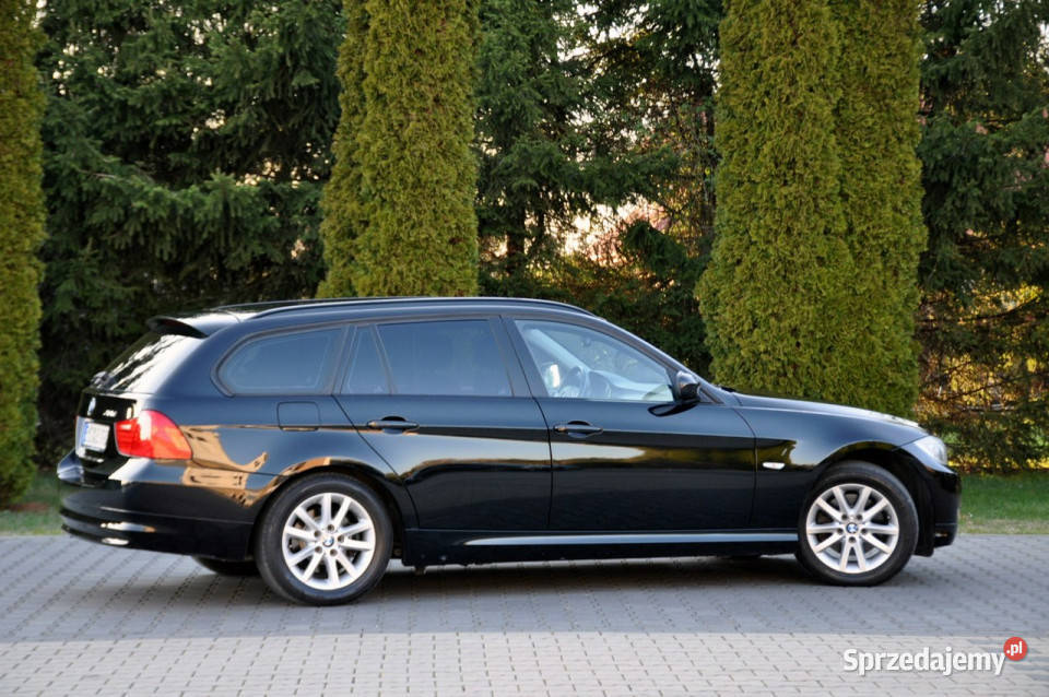 BMW 320 20d143LiftCzarnaParktronikI BMW Ostrów Mazowiecka