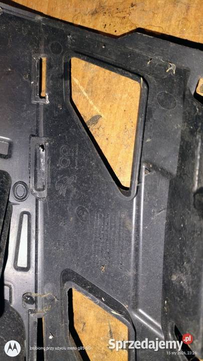 Ślizg zderzaka prawy przód Peugeot 208 2 Lubin