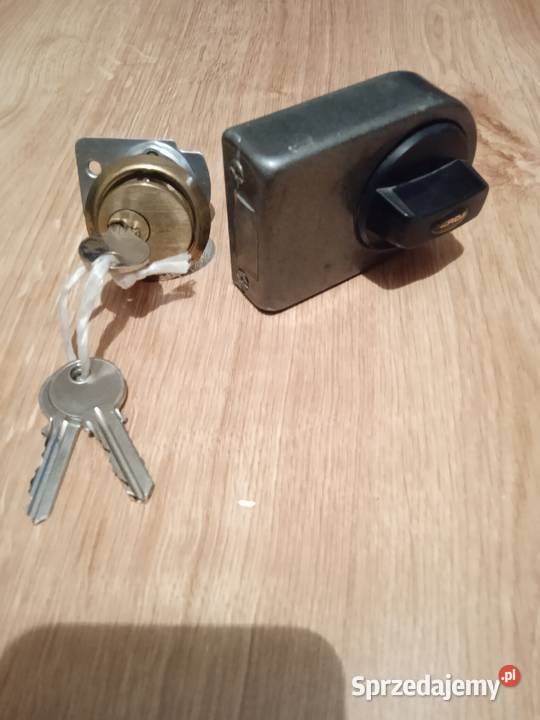 trzy zamki nawierzchniowe 5060 biały i szary Poznań