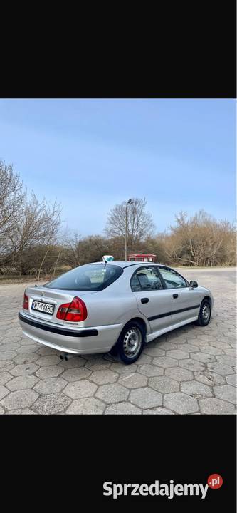 Mitsubishi Carisma 18 GDI zadbany mały przebieg kupiony w Polsce Warszawa sprzedam