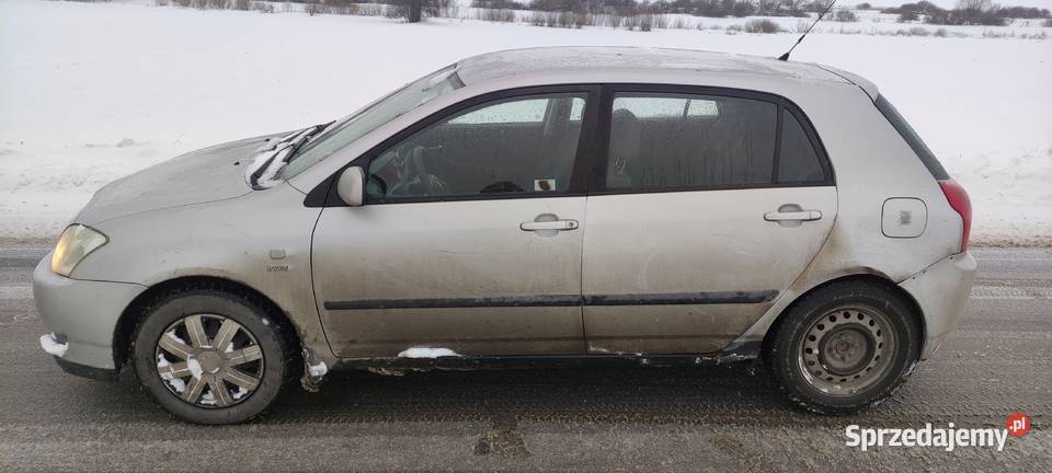 Toyota Corolla e12 lpg Uderzona w tył Sprawna