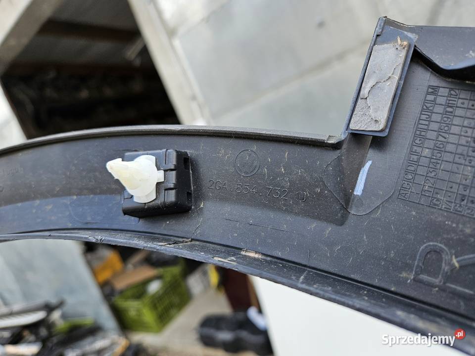VW TROC LISTWA BŁOTNIKA PRAWY PRZÓD PRAWA osobowe Międzychód