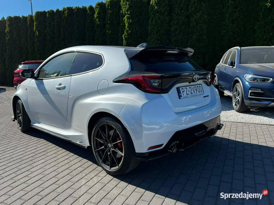 Toyota Yaris YARIS GR 4x4 261 Salon Jeden garażowany wielkopolskie