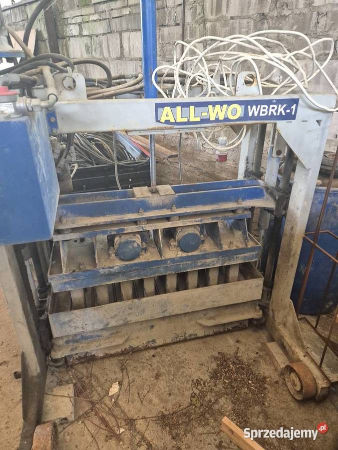 Wibroprasa krocząca WBRK1