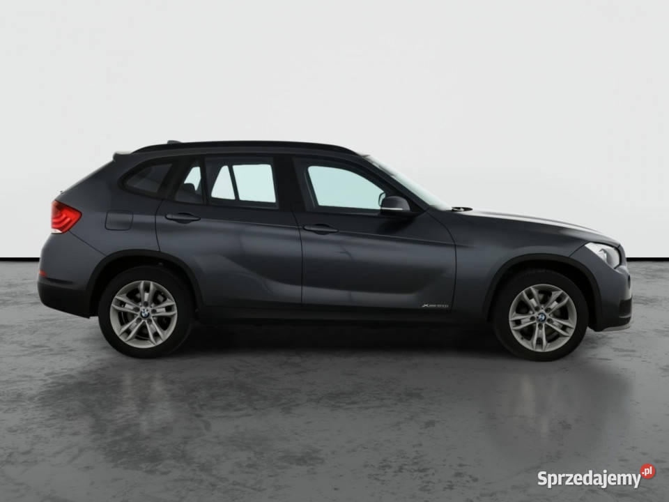 BMW X1 xDrive20i komputer pokładowy