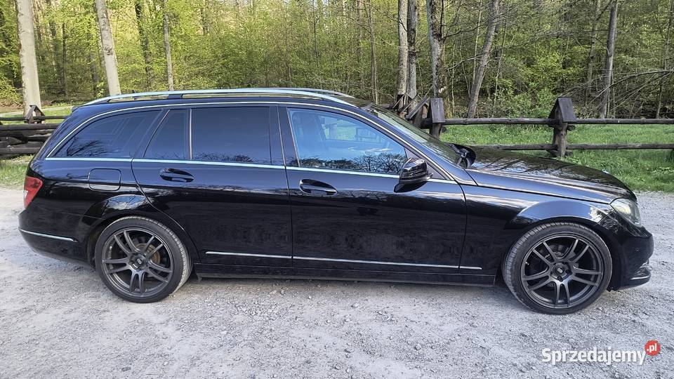 Mercedes Benz 18 benzyna 200 C nieuszkodzony Głogów Małopolski