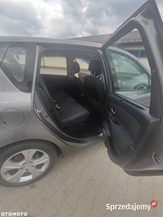 Renault Megane 15 Diesel 2012r udok przebieg