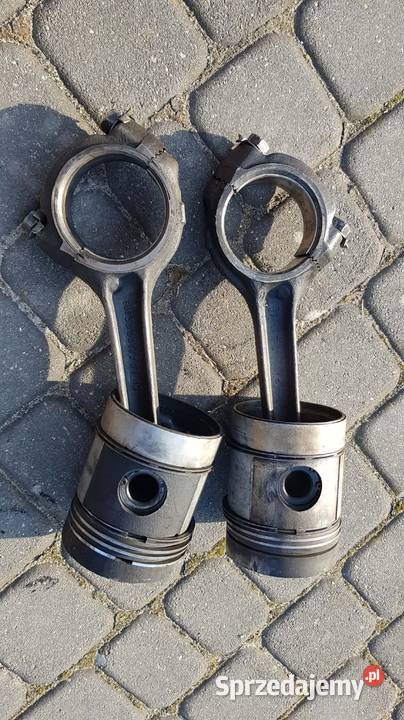 Korbowód z tłokiem Ursus c330 łódzkie Białaczów