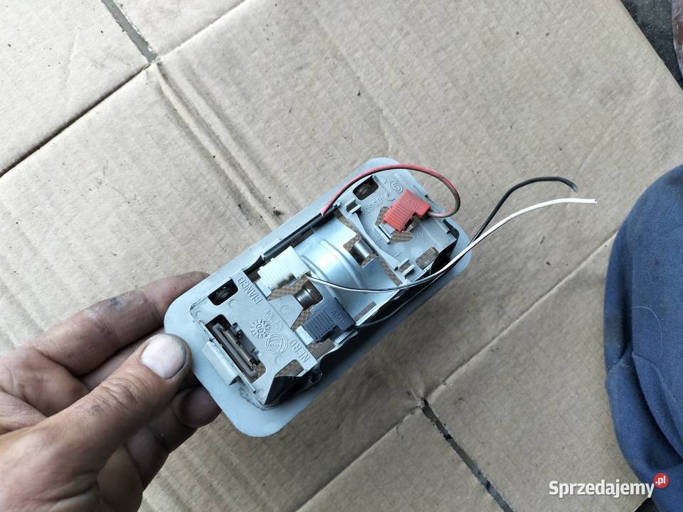 FIAT PUNTOMK1 MK2 LAMPKA WNĘTRZA OŚWIETLENIE