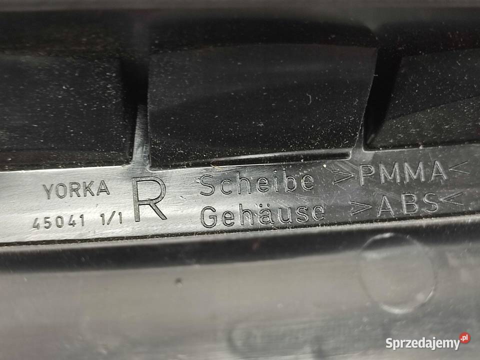 LAMPA PRAWY TYŁ MERCEDES VITO 112 CDI 9703 osobowe sprzedam